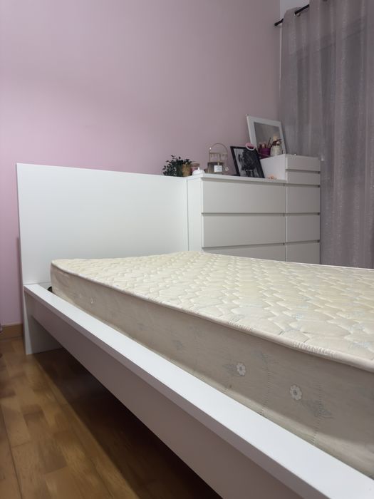 Cama solteiro c/ colchāo - MALM Ikea - 90x200cm