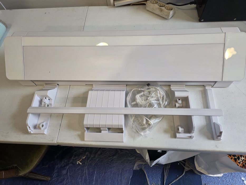 Plotter de Corte Silhouette Cameo Pro - Como Nova / Pouquíssimo Uso