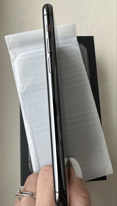 iPhone 11 pro 256 GB Space grey - bardzo dobry stan, bateria 86%