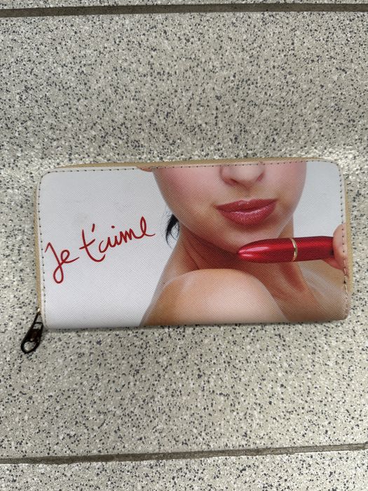 Жіночі гаманці