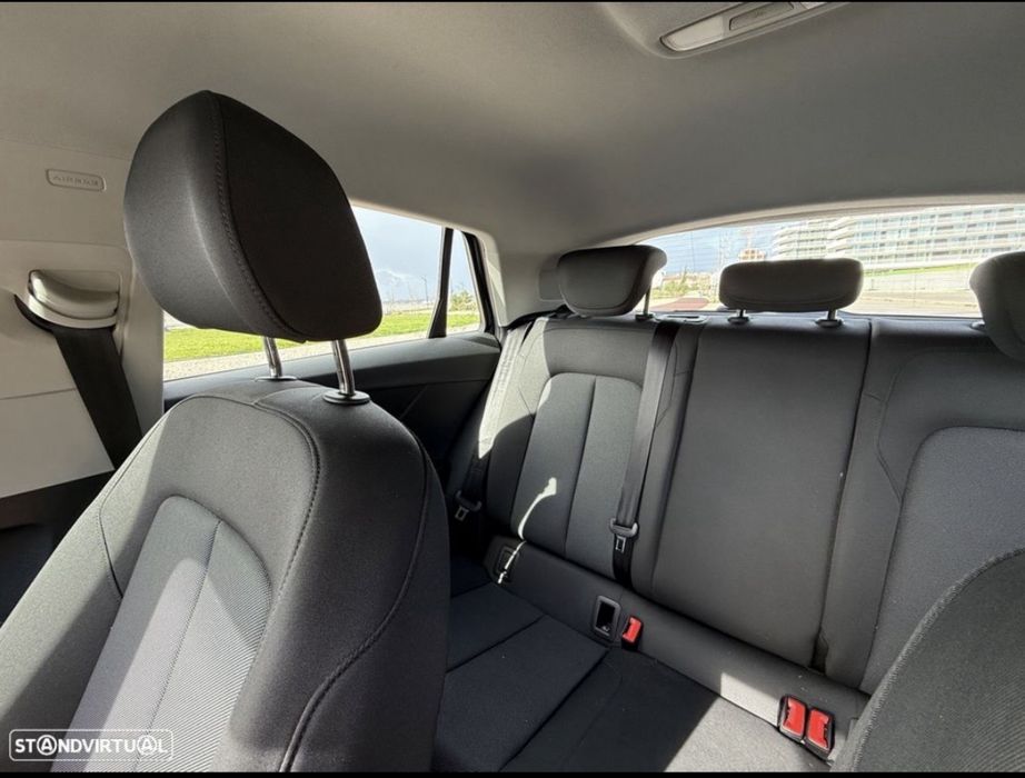 Venda Audi Q2 excelente estado Particular