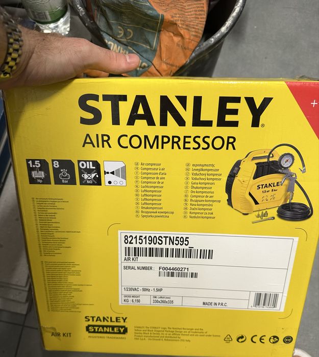 Kompresor bezolejowy Stanley 1,5 KM, 8 Bar