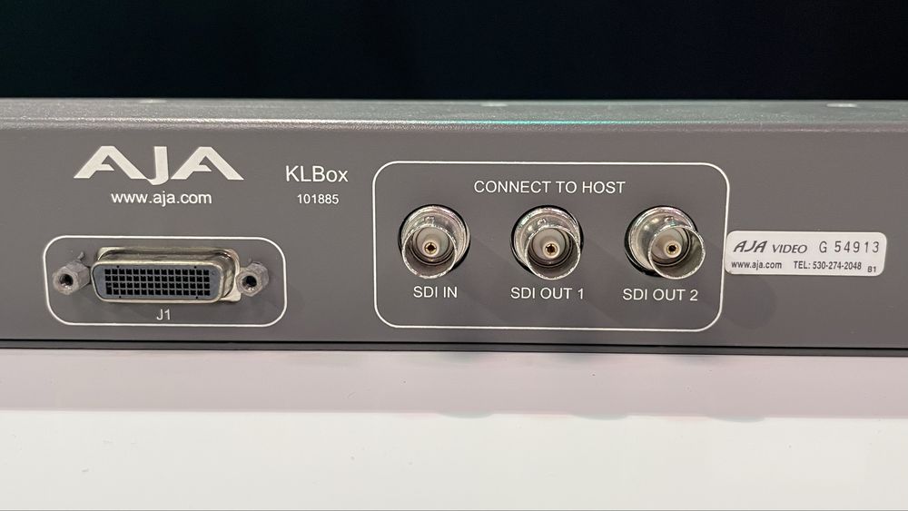 Placa de vídeo AJA Kona LHe com breakout box