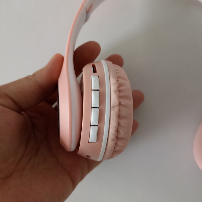 Дитячі блютуз Навушники з кошачими вушками Cat VIV-23M з підсвіткою