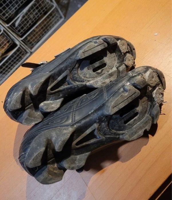 Buty rowerowe Shimano 37