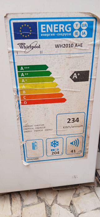 Arca Frigirifica Whirlpool A+ 240L