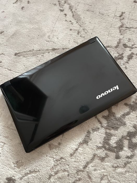 Продам нетбук Lenovo S10-3