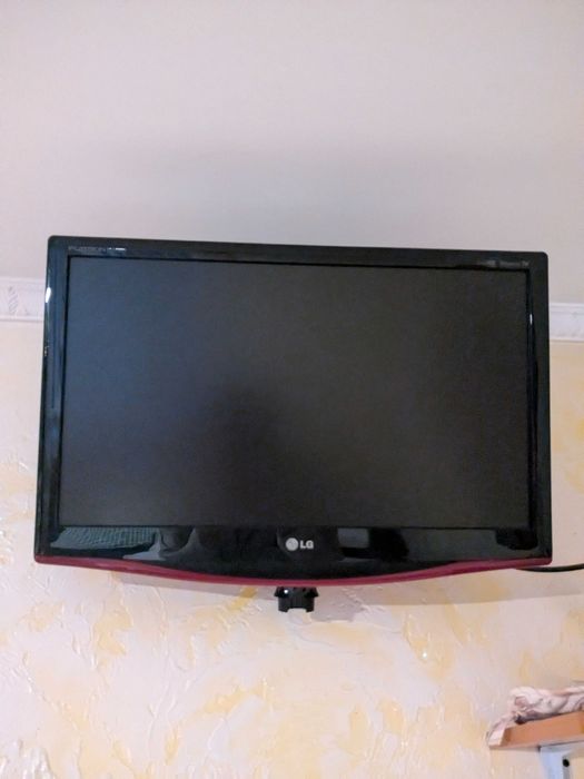 LG Flatron M237WDP