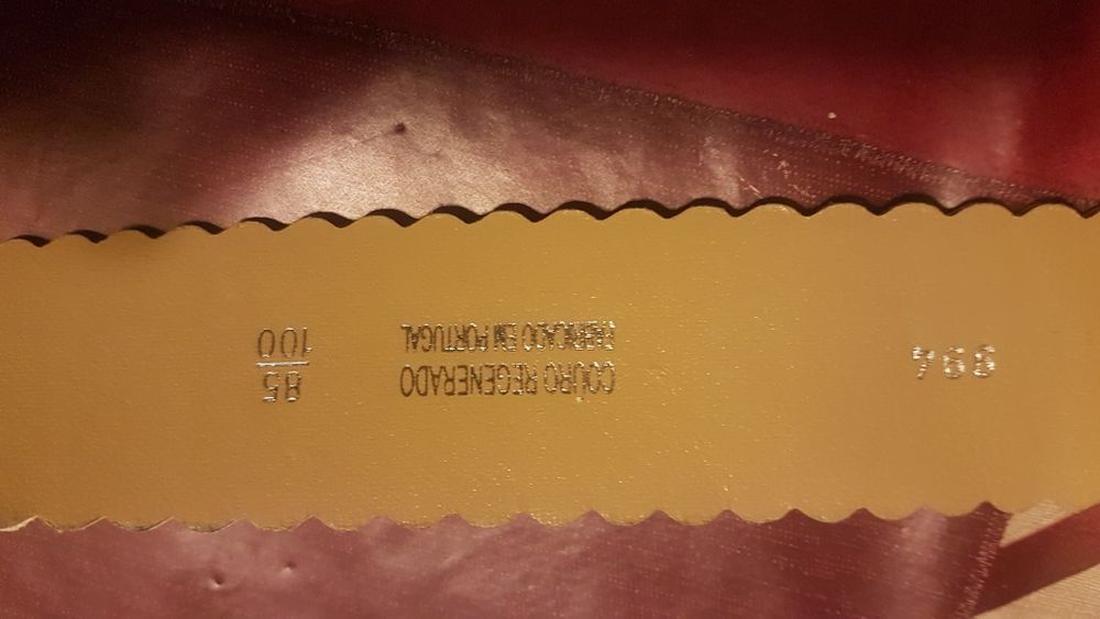 Oportunidade_2 cintos (1 em couro)