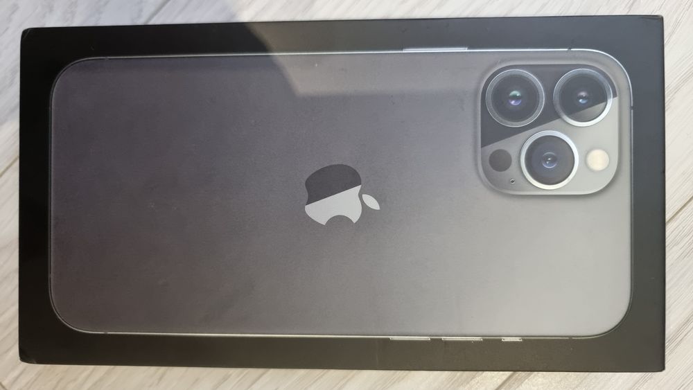 iPhone 13 pro на 1 ТВ