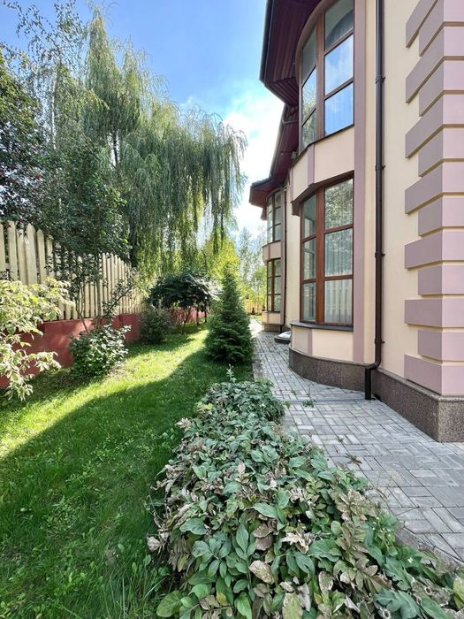 Здам в оренду будинок,Сокольники,700м2,вулиця Білоі акаціі