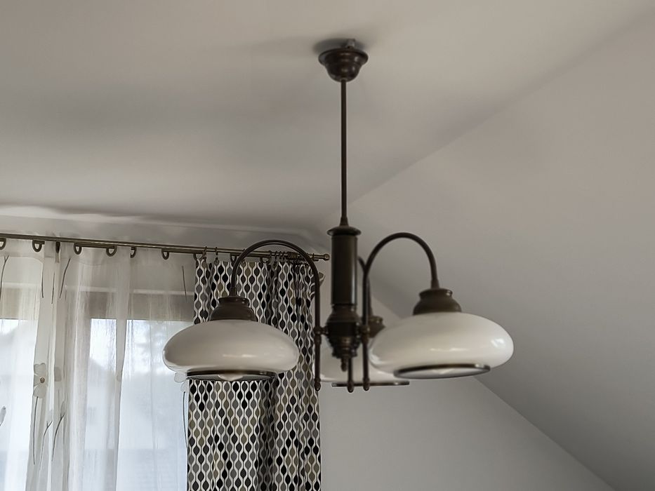 komplet lamp pokojowych