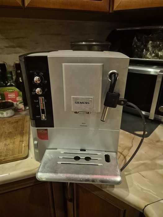 Ekspres do kawy Simens EQ5