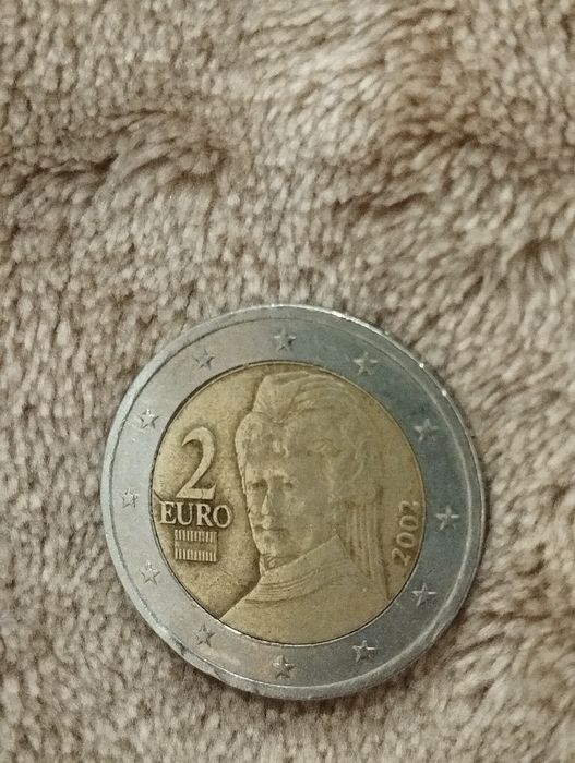 Moedas incomuns .