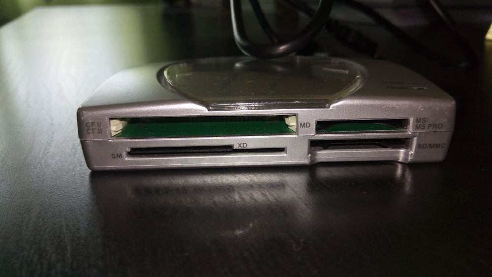 Leitor cartões lifetech e pen Bluetooth trust e sitecom64740942837378120