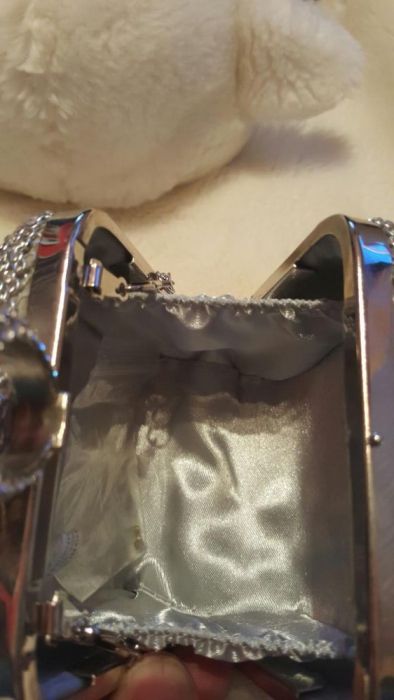 Bolsa/pochet nova a estrear Alysa mode Tassen