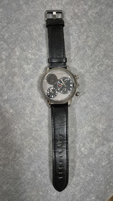 Relógio Police vidro 42mm