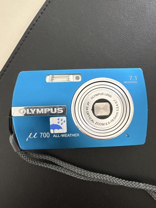 Câmara Olympus All-Weather
