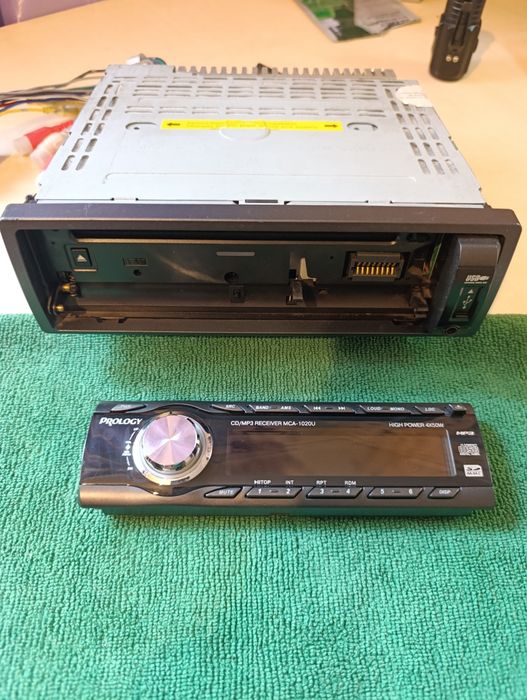 Продается автомагнитола PROLOGY 4x50w