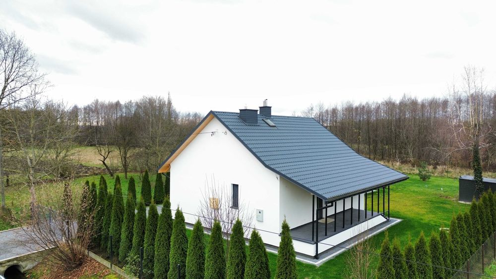 Dom wolnostojący z garażem /Ropczyce/Gotowy do zamieszkania