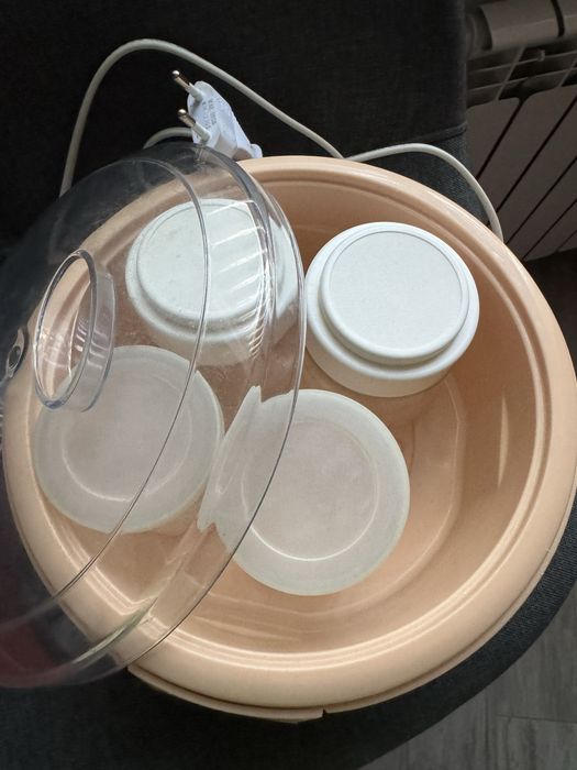 Йогуртниця