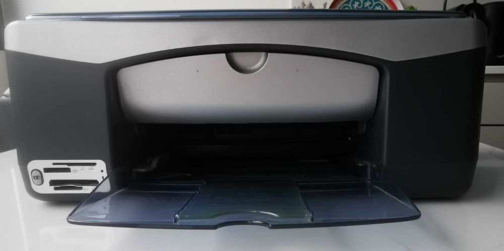 HP PSC 1350 All-in-One Multifunction Printer64585170657411122