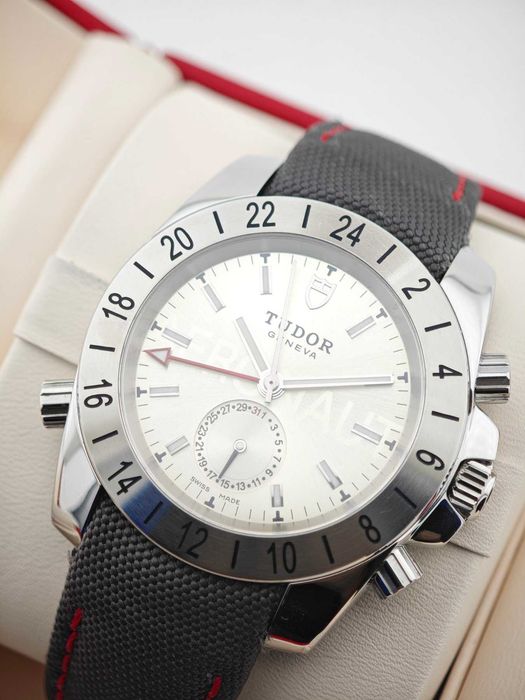 Tudor Aeronaut GMT