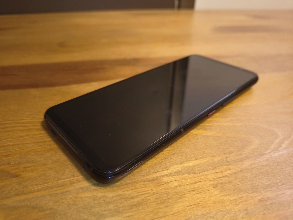 Asus rog phone 6 12/256