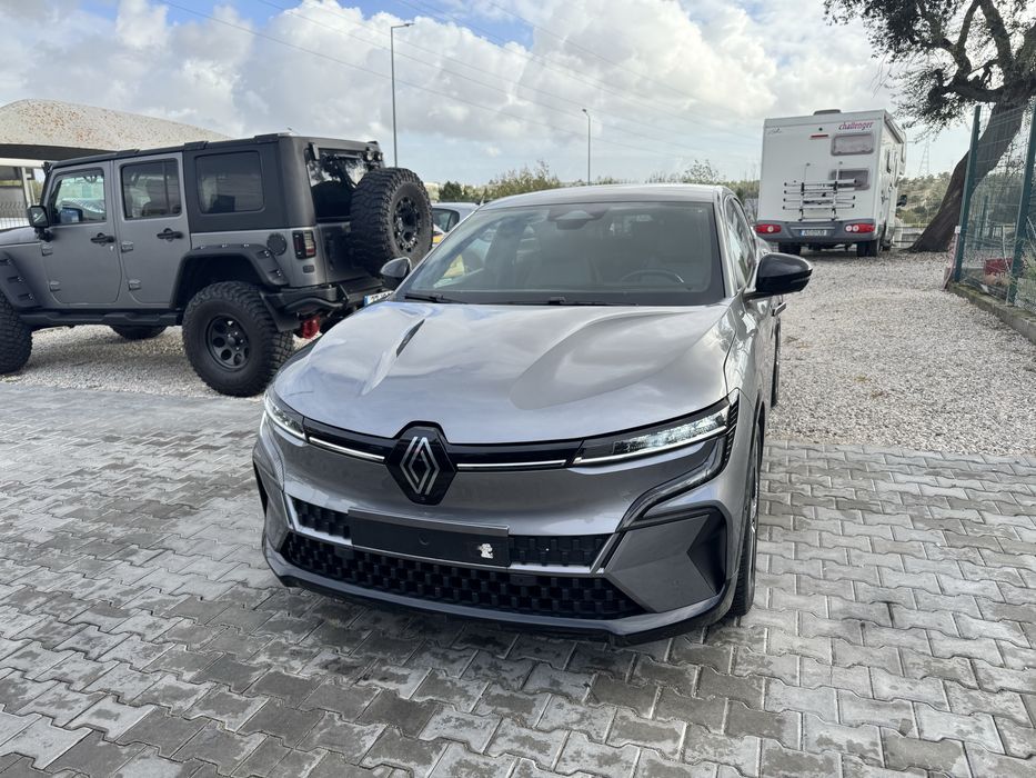 Renault Mégane E-Tech Techno EV40 131cv (40 kWh) 100% eletrico – 2023