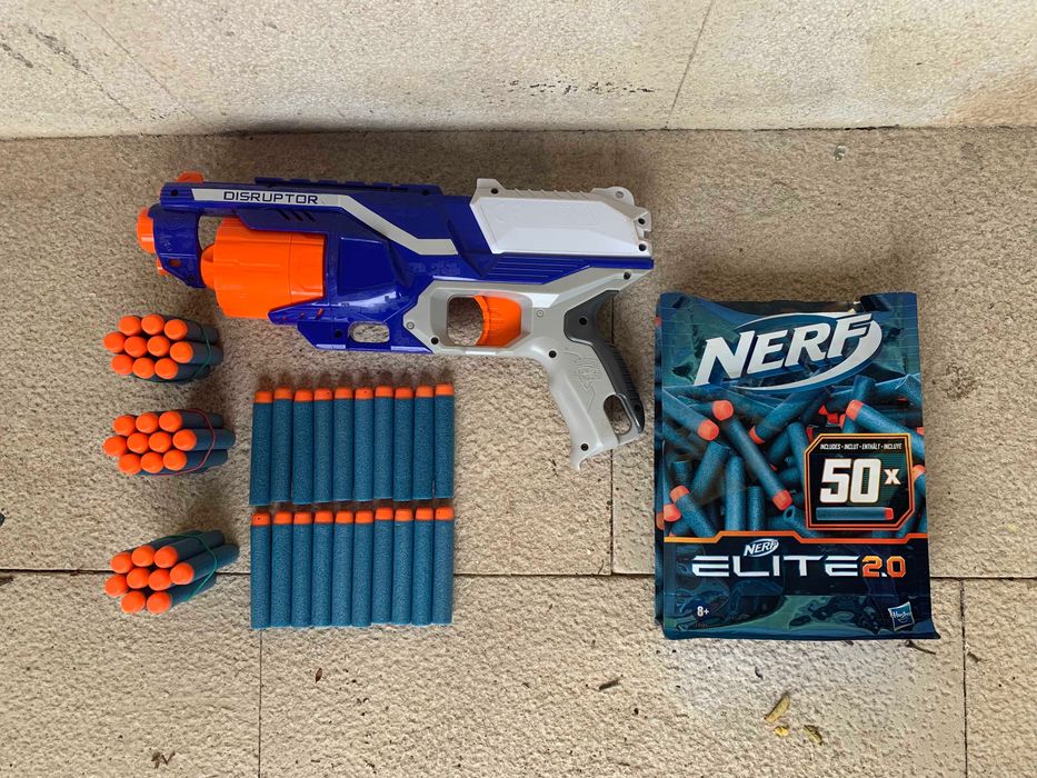 Nerf Elite (com 28 munições)