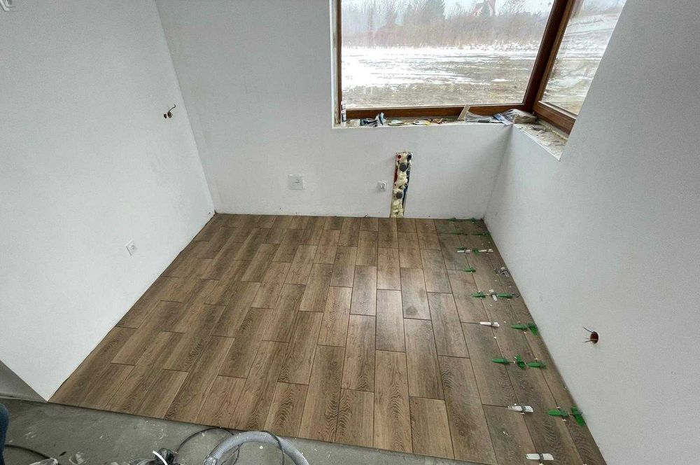 Wykończenia wnętrz, prace wykończeniowe, remonty