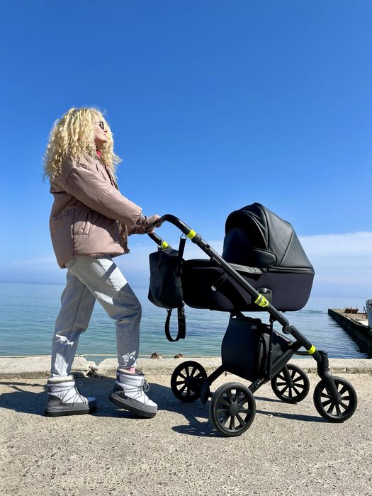 Продам коляску Anex E/Type чорна