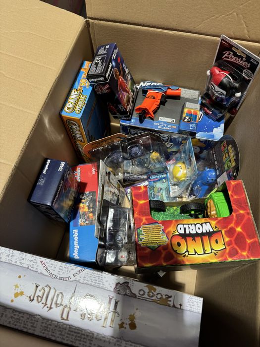 Box karton z zabawkami Zabawki dla chłopca klasa A Nowe