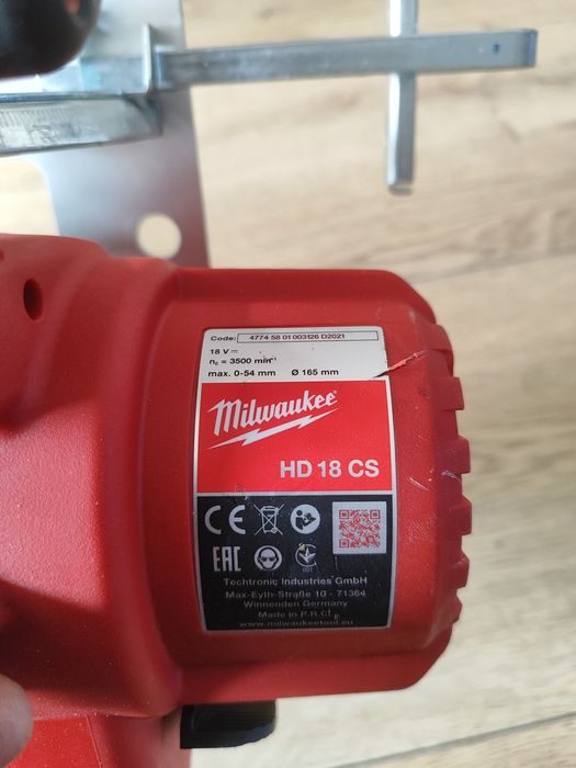Akumulatorowa pilarka Milwaukee 18v, 165mm