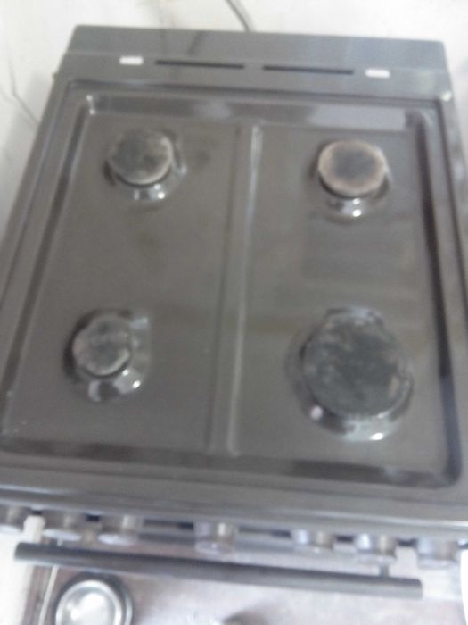 Газовая плита Кайзер (есть газконтроль в духовке)