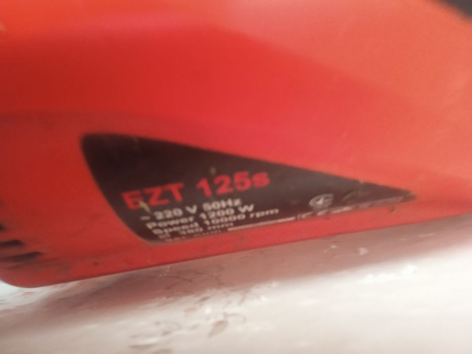 Продам электрокосу.