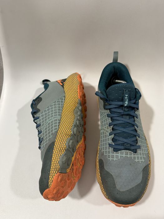 Кросівки under armour