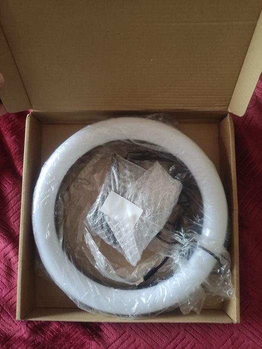 Ring light com tripé -portes incluidos