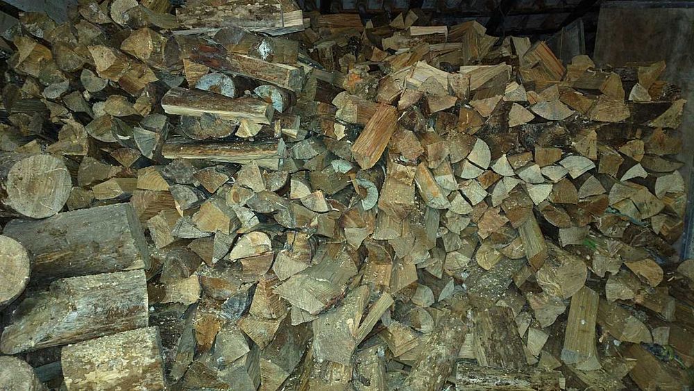 Lenha de eucalipto, acácia, carvalho seca