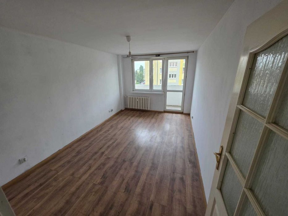 Wynajmę 2-pokojowe mieszkanie z odrębną widną kuchnią - Widok 3