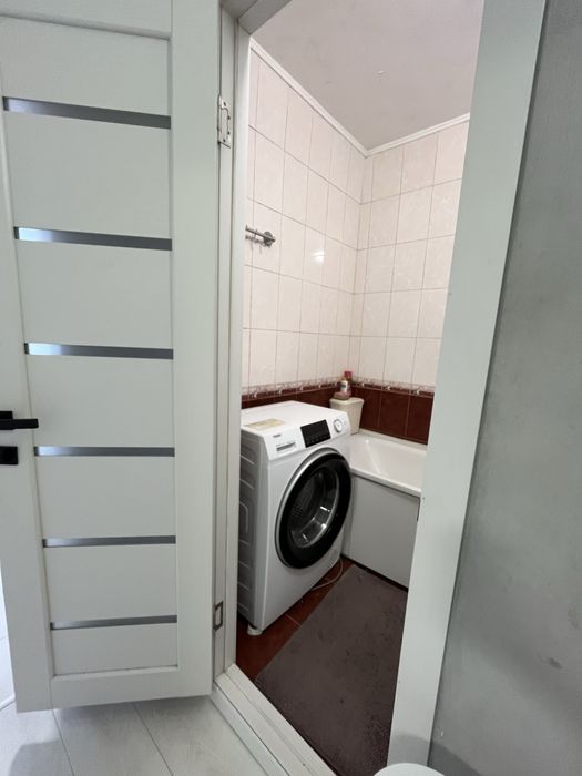 Продам 3-х кімнатну квартиру