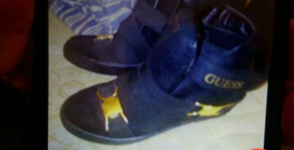 Botas guess novas 39