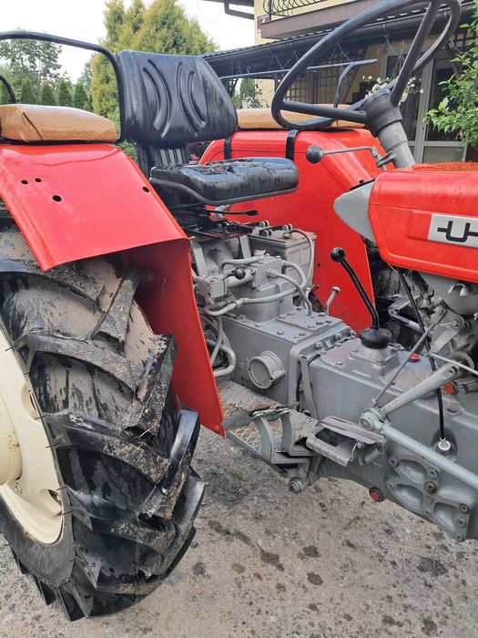 Sprzedam ciągnik C330