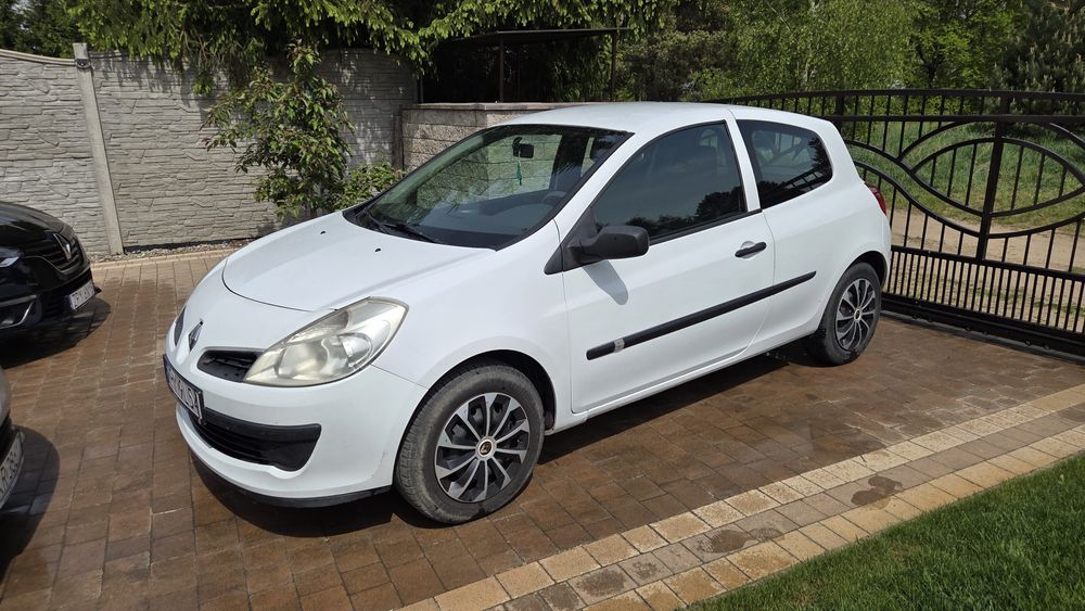 Renault clio III 3 1.5 DCI 68KM