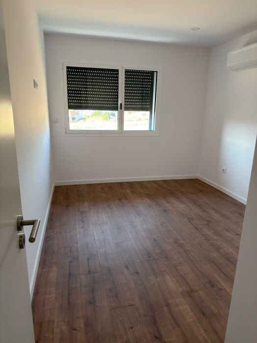 Apartamento T4 Novo