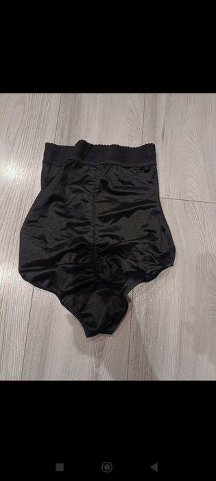 Majtki modelujące