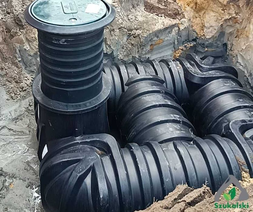 Deszczówka, łapacz deszczu, odwodnienie, drenaż, zbiornik na wodę