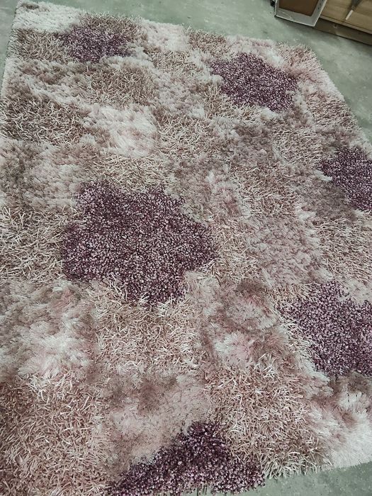 Carpete rosa de quarto