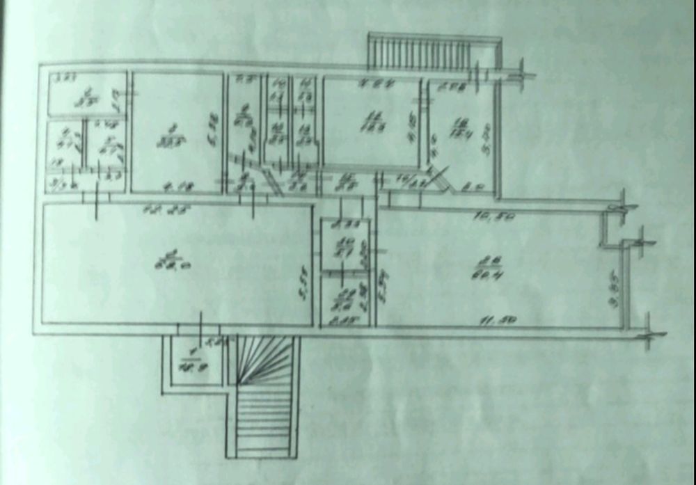 Фаворит у продажу, комерційне приміщення 260м², вул. Героїв-Рятувальни