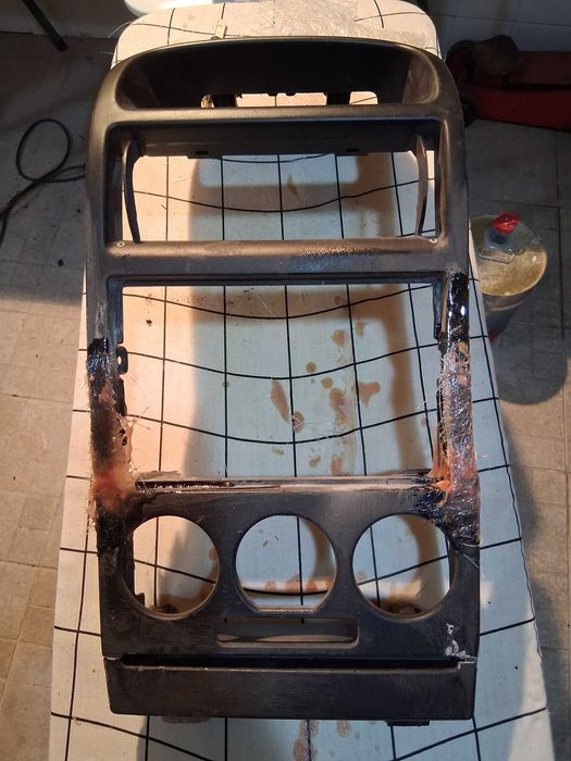 Reparações em jantes e plásticos